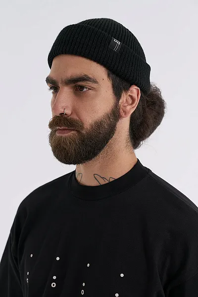 Шапка бини