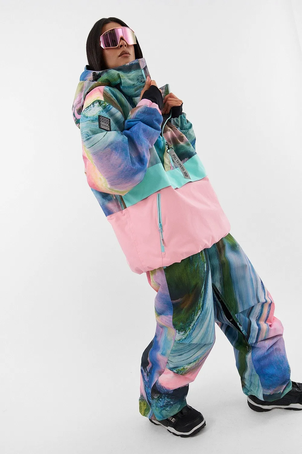 Костюм COLORS